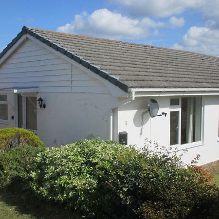 Вилла The Bungalow Lymington With New Forest 1 Mile Экстерьер фото