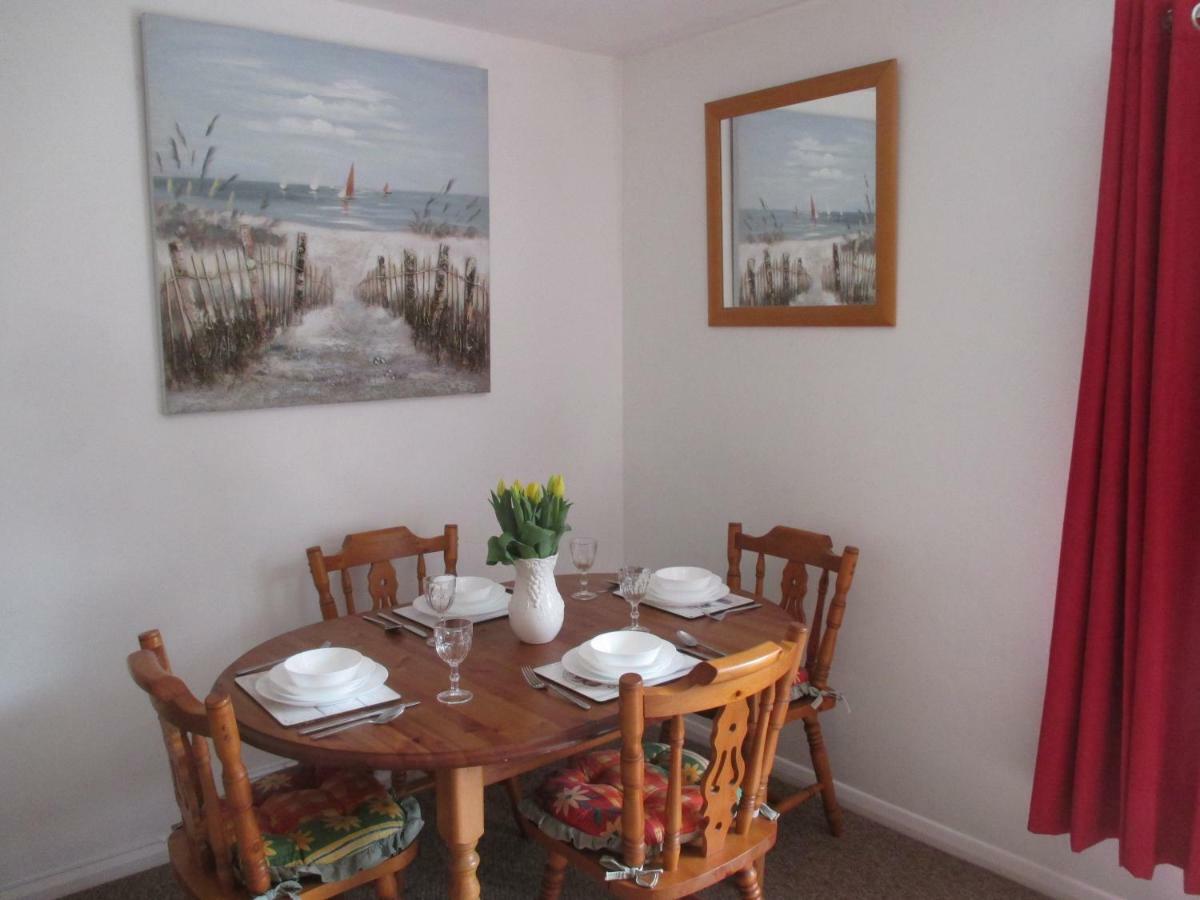 Вилла The Bungalow Lymington With New Forest 1 Mile Экстерьер фото